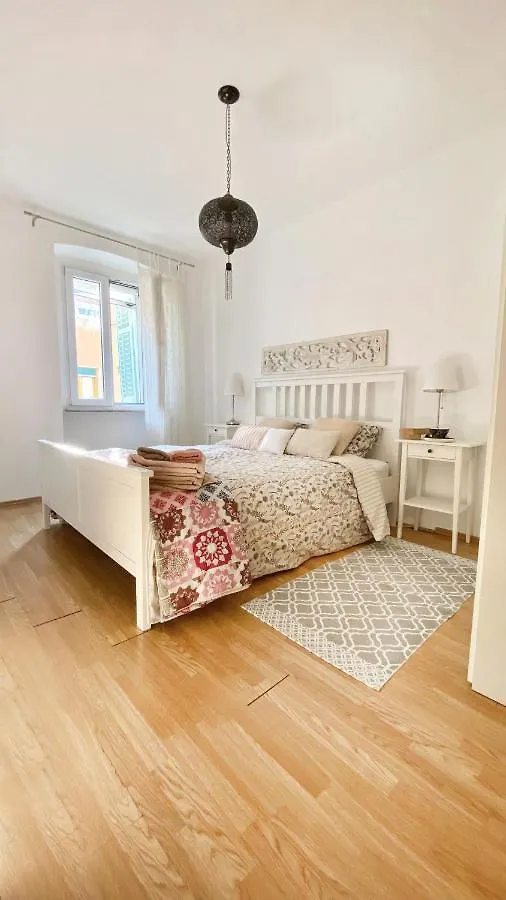 Apartment Evelina Pula